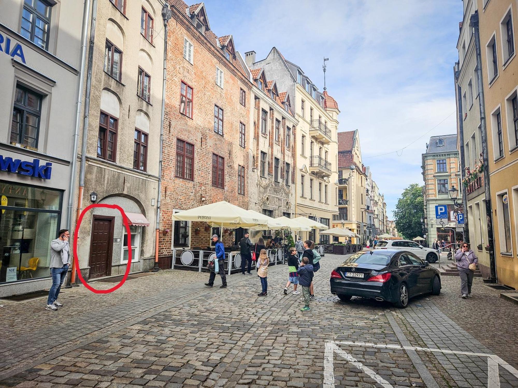 Butik Apartamenty Old Town Torun - Parking Exterior photo